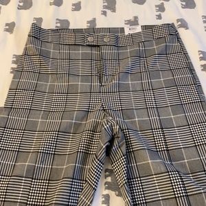NWT INC SKINNY LEG PANTS